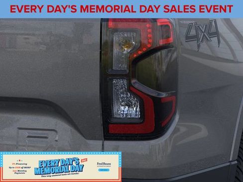 Used 2025 Ford Ranger XLT w/ Black Appearance Package AWD/4WD image 21