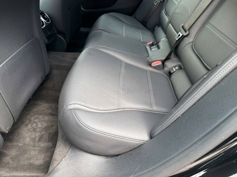 Used 2024 Mercedes-Benz C 300 C 300 Sedan image 32