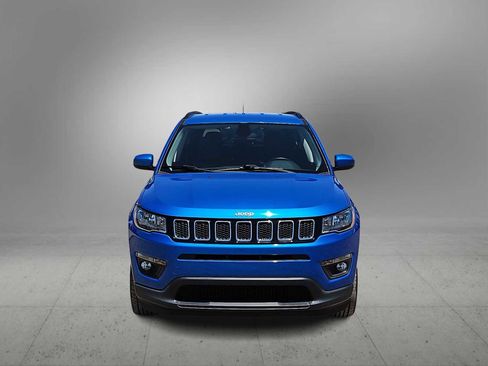 Used 2020 Jeep Compass Latitude AWD/4WD image 3