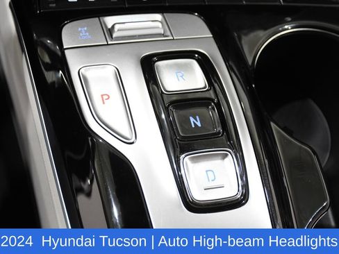 Used 2024 Hyundai Tucson Limited AWD/4WD image 22