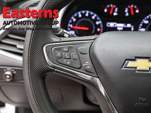 Used 2023 Chevrolet Malibu LT FWD image 14