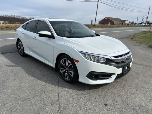 Used 2016 Honda Civic EX-T image 4