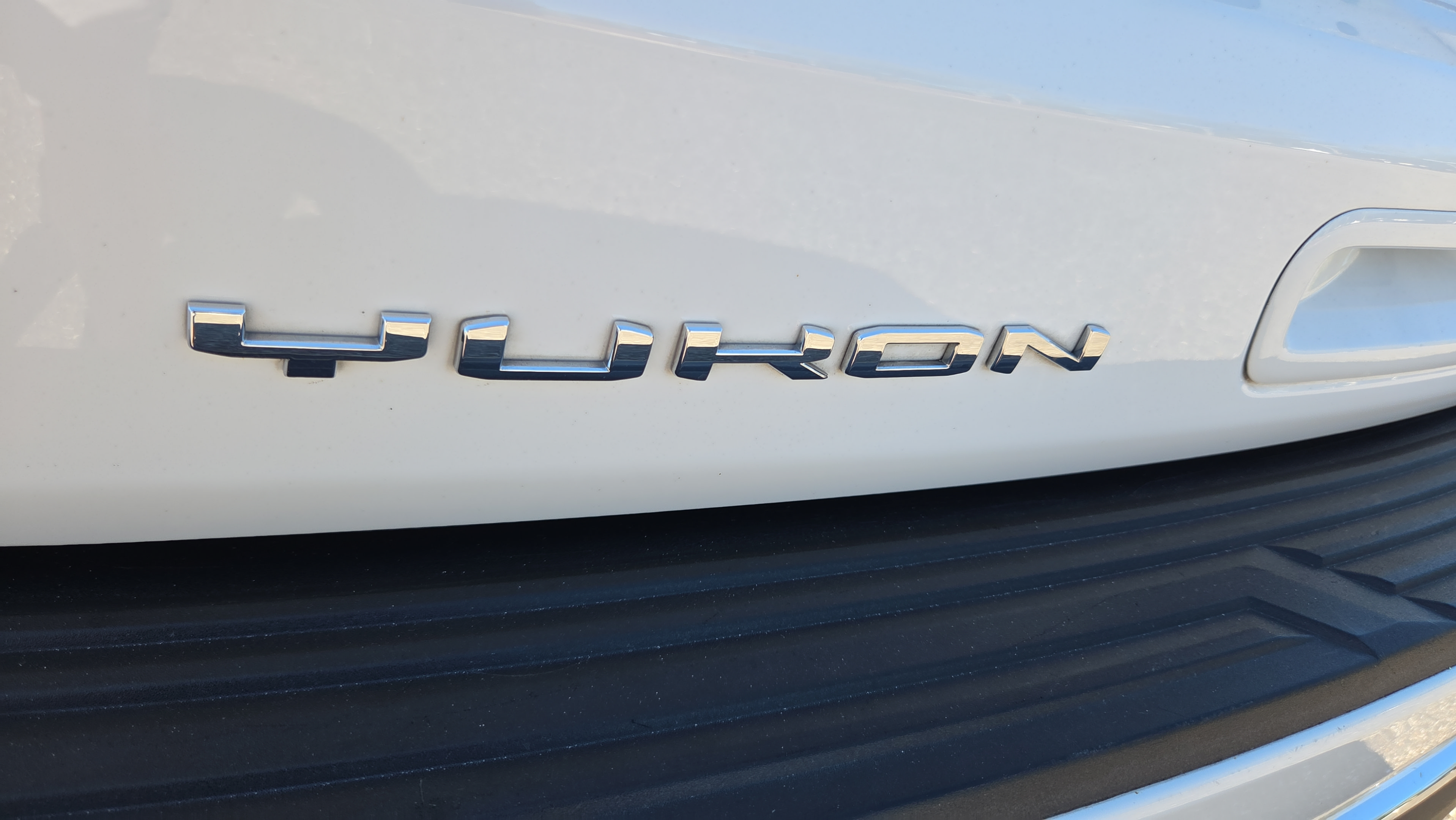 Used 2022 GMC Yukon SLT w/ SLT Premium Package AWD/4WD image 34