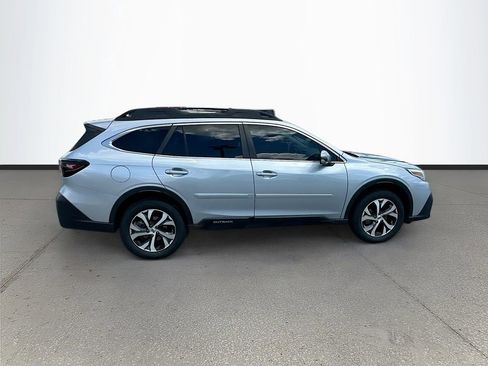 Used 2021 Subaru Outback Limited XT AWD/4WD image 8