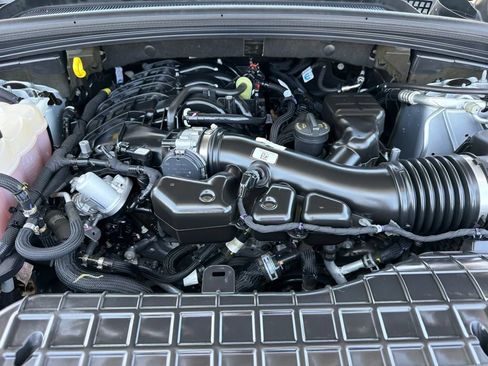 Used 2023 Jeep Grand Cherokee Limited RWD image 35