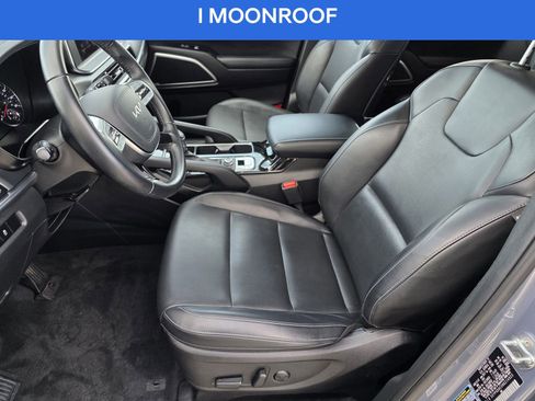 Used 2022 Kia Telluride S image 14