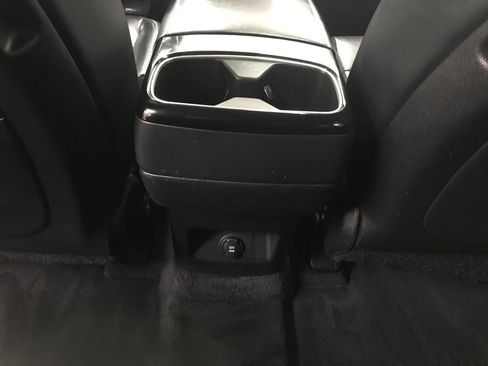 Used 2020 Kia Telluride S w/ S 8 Passenger Seating Package image 28