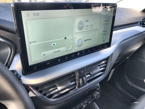 New 2026 Ford Escape SE w/ PHEV Premium Package image 16