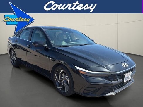 Used 2024 Hyundai Elantra Limited FWD image 1