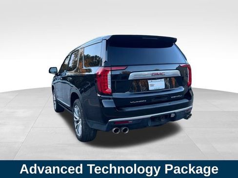 Used 2021 GMC Yukon Denali w/ Denali Premium Package AWD/4WD image 3