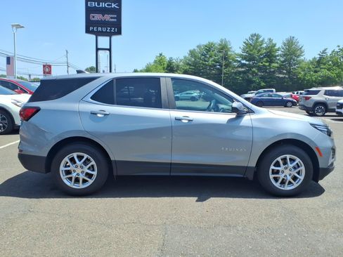 Certified 2024 Chevrolet Equinox LT AWD/4WD image 2