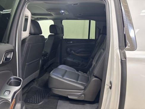 Used 2018 Chevrolet Suburban Premier AWD/4WD image 20