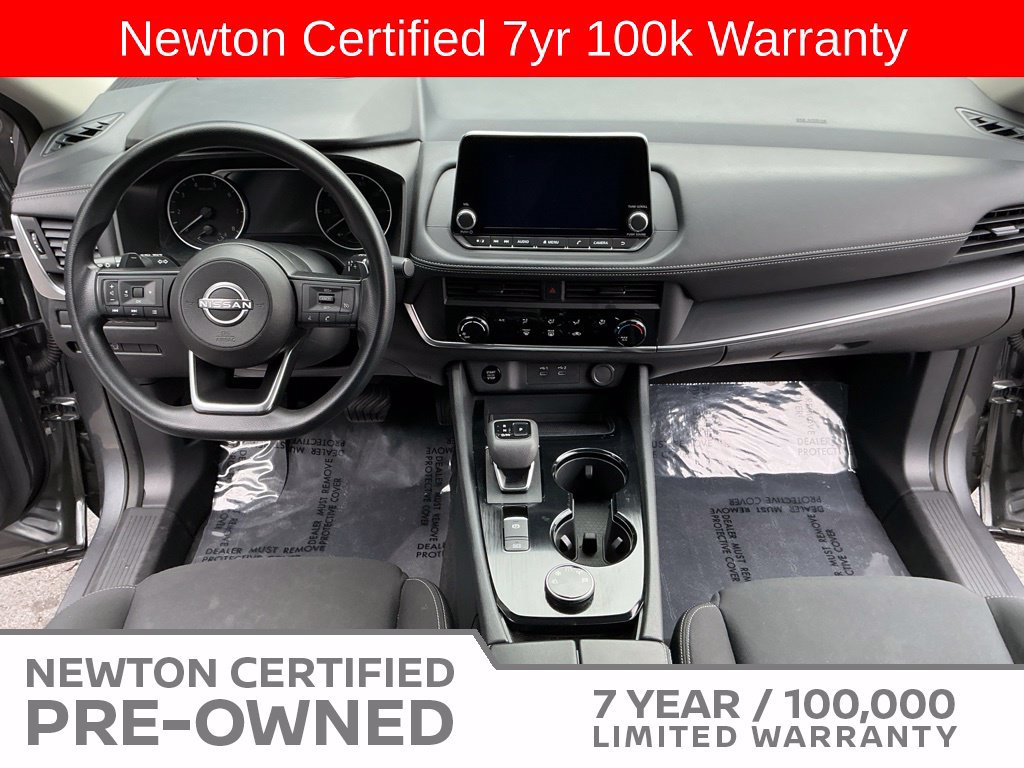 Used 2024 Nissan Rogue S AWD/4WD image 12