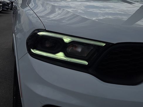 Used 2025 Dodge Durango GT AWD/4WD image 7