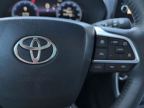 Used 2024 Toyota Grand Highlander Limited image 15