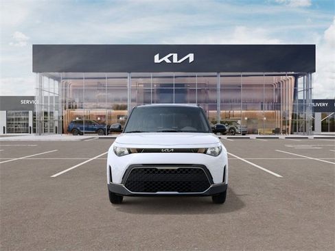 New 2025 Kia Soul S image 2