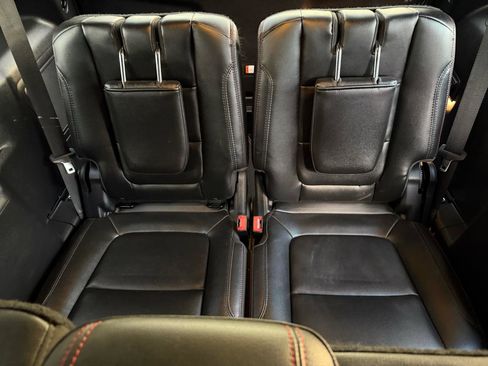 Used 2016 Ford Explorer Sport image 15