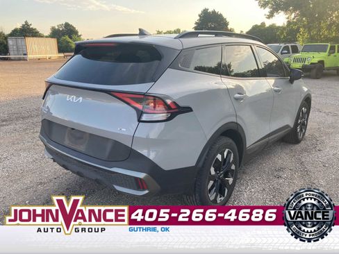 Used 2023 Kia Sportage X-Line AWD/4WD image 7