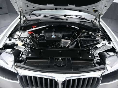 Used 2017 BMW X3 sDrive28i RWD image 48