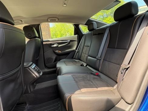 Used 2014 Chevrolet Impala LT w/ Premium Seating Package FWD image 22