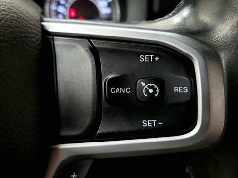 Used 2019 RAM 1500 Big Horn AWD/4WD image 62