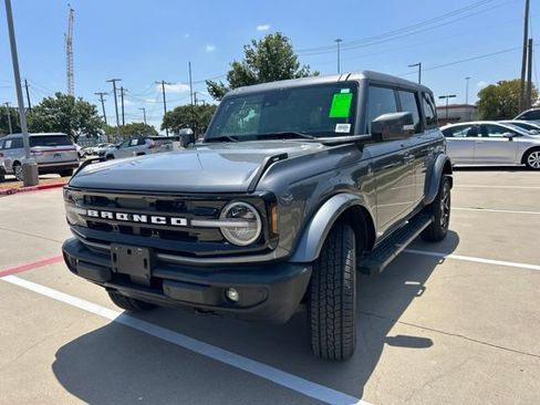 Used 2023 Ford Bronco Outer Banks AWD/4WD image 6