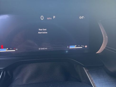 Used 2023 Jeep Grand Cherokee L Limited w/ Luxury Tech Group II image 7