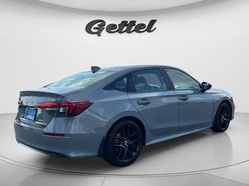 Used 2025 Honda Civic Sport Touring image 5