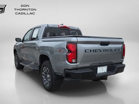 Used 2024 Chevrolet Colorado Z71 w/ Z71 Convenience Package 2 AWD/4WD image 3