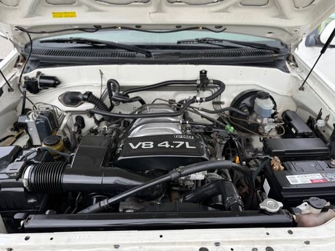 Used 2002 Toyota Sequoia Limited image 20