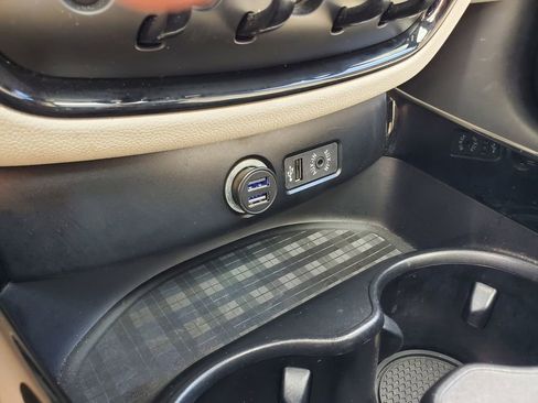 Used 2017 MINI Cooper Clubman S FWD image 30
