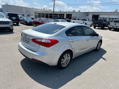 Used 2015 Kia Forte LX w/ Popular Package FWD image 18
