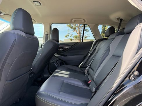 Used 2022 Subaru Outback Onyx Edition XT image 17