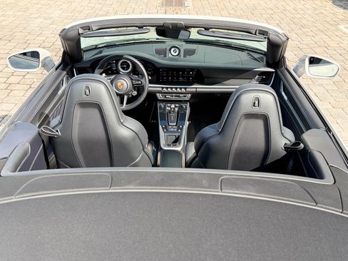 Used 2022 Porsche 911 Turbo S image 16