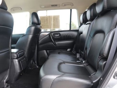 Used 2024 Nissan Armada SV image 12