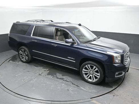 Used 2020 GMC Yukon XL Denali w/ Enhanced Security Package image 43