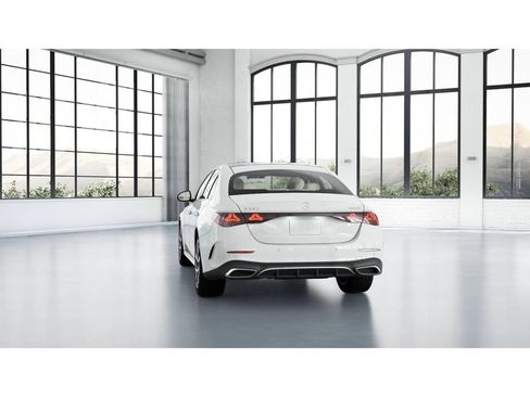 New 2027 Mercedes-Benz E 350 4MATIC Sedan image 26