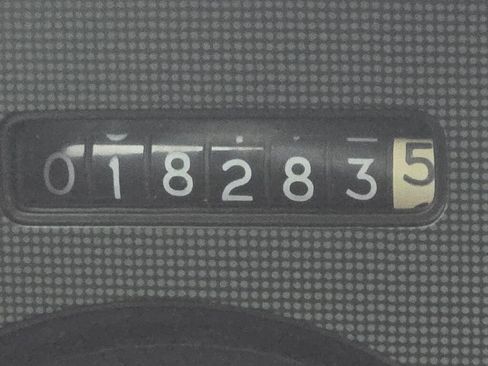 Used 1988 Pontiac Fiero GT image 70