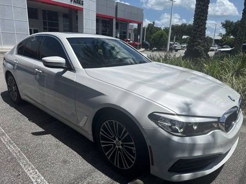 Used 2019 BMW 540i RWD image 3