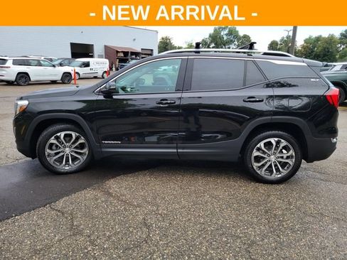 Used 2020 GMC Terrain SLT w/ Preferred Package AWD/4WD image 6