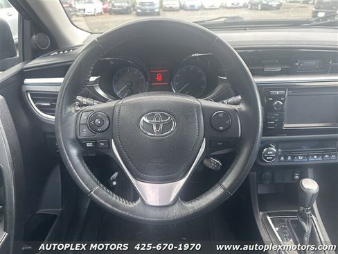 Used 2014 Toyota Corolla S image 15