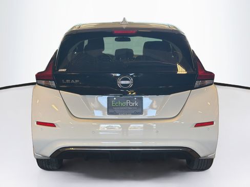 Used 2025 Nissan Leaf S FWD image 7