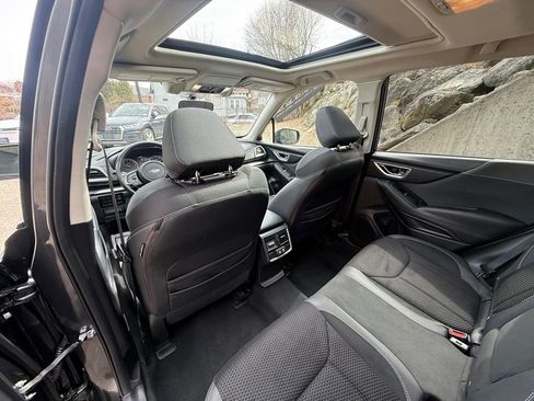 Used 2019 Subaru Forester Premium AWD/4WD image 19