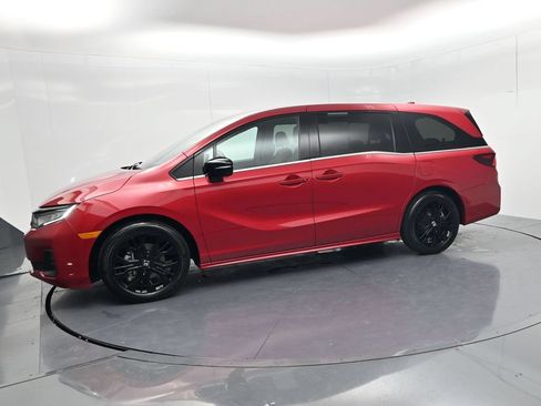 Used 2025 Honda Odyssey Sport-L image 4