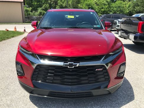 Used 2022 Chevrolet Blazer RS w/ Enhanced Convenience Package AWD/4WD image 3