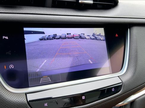Used 2020 Cadillac XT5 Premium Luxury w/ LPO, Floor Liner Package AWD/4WD image 29