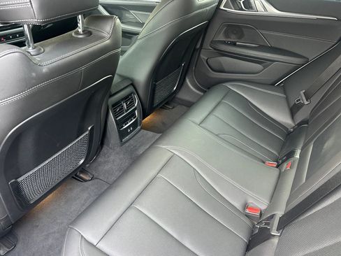 Used 2023 BMW i4 eDrive40 image 15