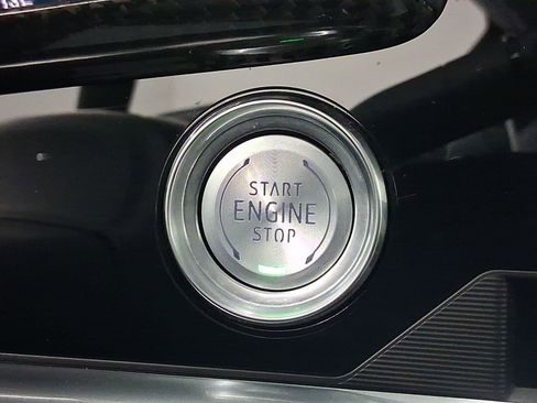 Used 2021 Chevrolet Corvette 3LT w/ Z51 Performance Package image 20