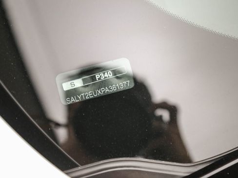 Used 2023 Land Rover Range Rover Velar R-Dynamic S AWD/4WD image 31