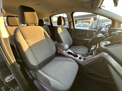 Used 2015 Ford C-MAX SE w/ Equipment Group 202A image 13